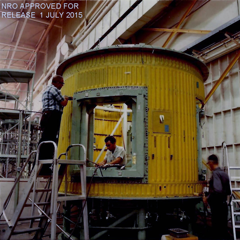Illustration for article titled Newly Declassified Photos Show The Crewed USAF Spy Spacecraft That Almost Was